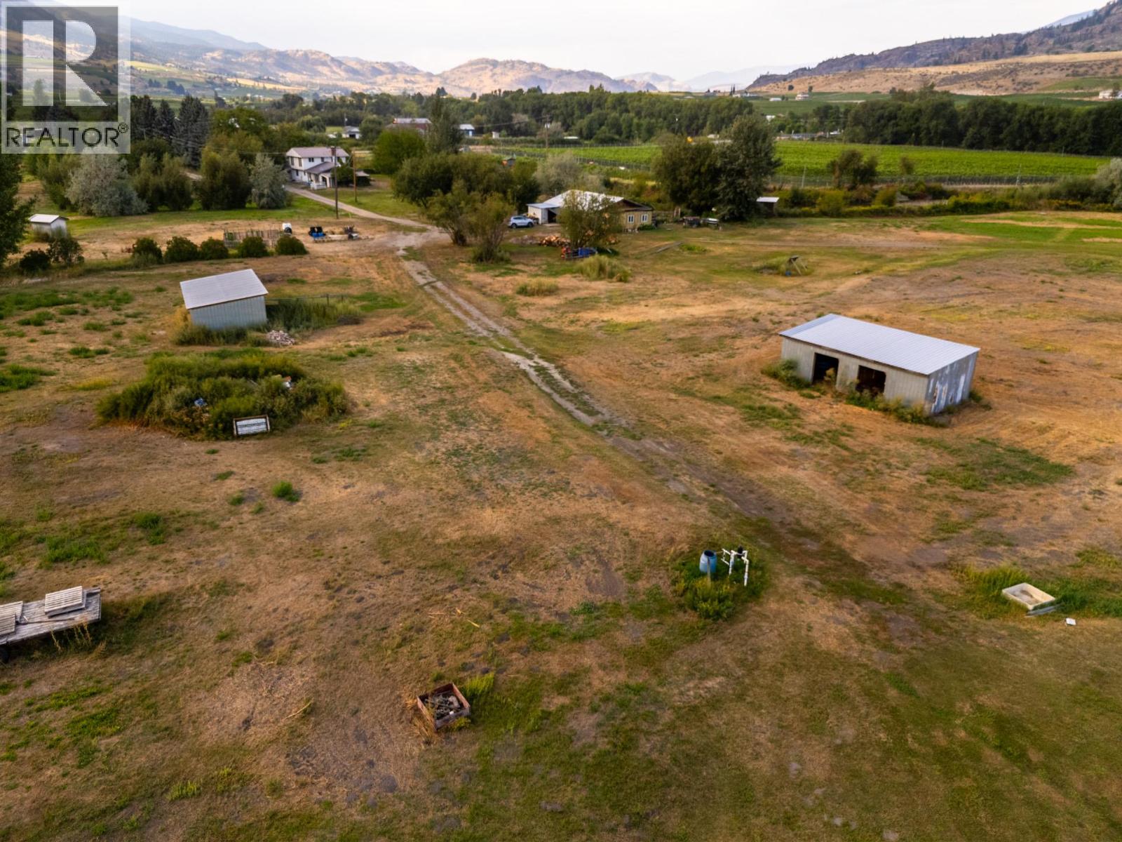  294 ROAD 18 Road, Oliver