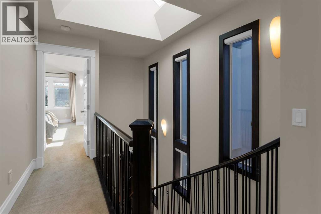 Single Family House for Sale in   Avenue SW Altadore Calgary 