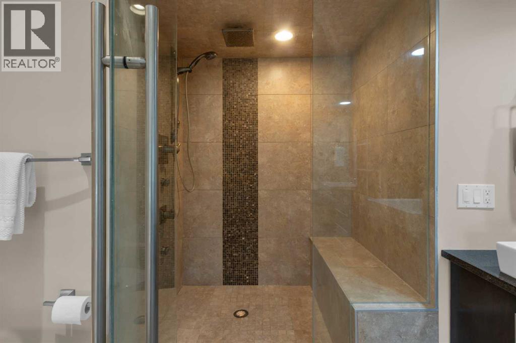 Single Family House for Sale in   Avenue SW Altadore Calgary 