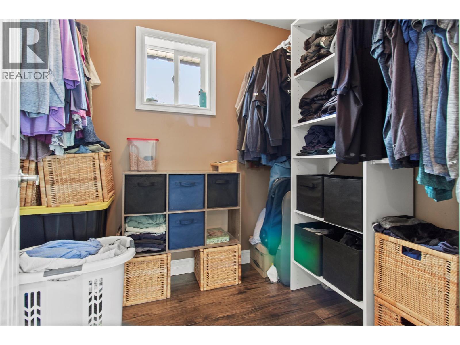 199 Old Black Mine Road, Princeton