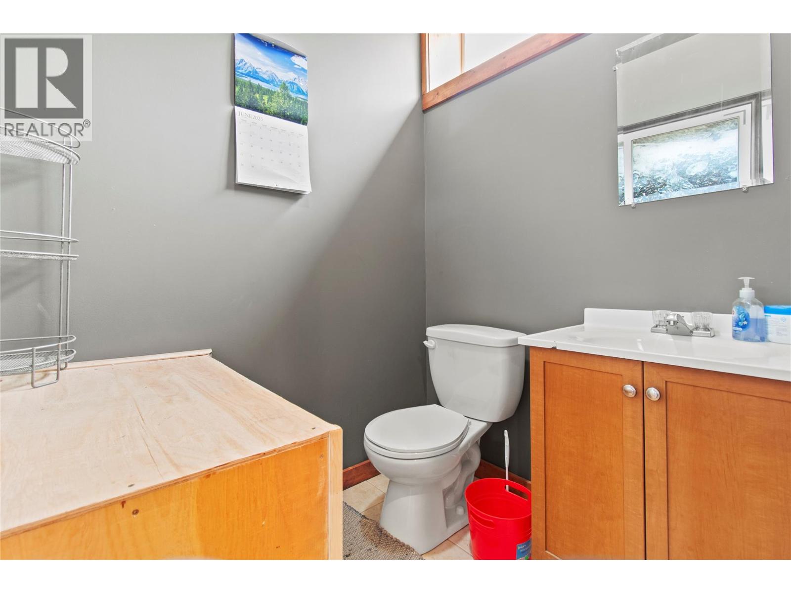 199 Old Black Mine Road, Princeton