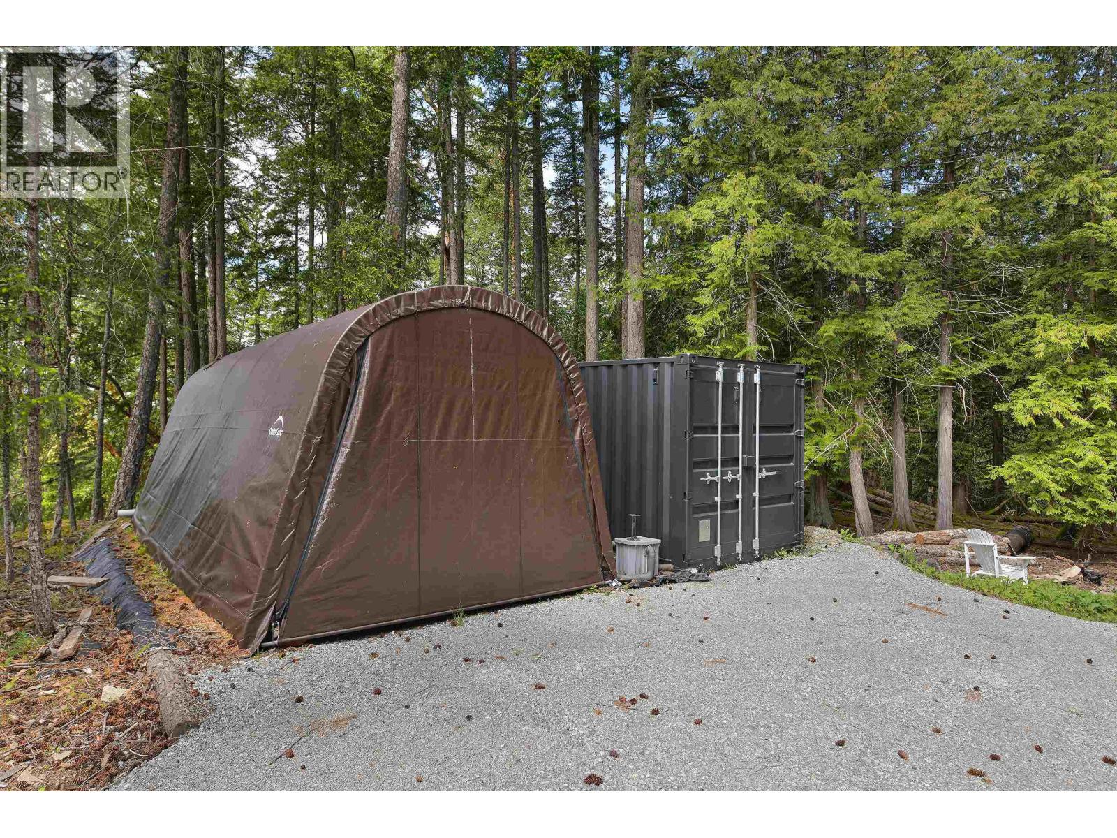 356 EAST WEST ROAD, Mayne Island