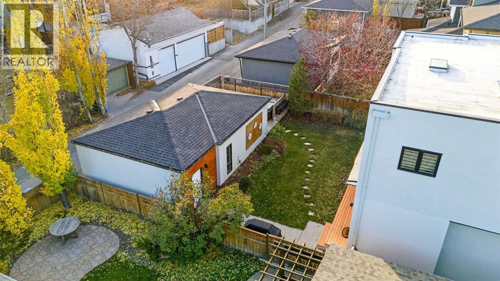 Single Family House for Sale in   Avenue SW Elboya Calgary 