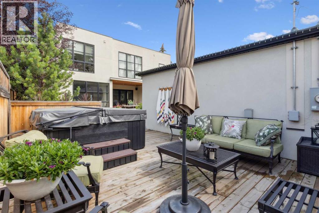 Single Family House for Sale in   Avenue SW Elboya Calgary 