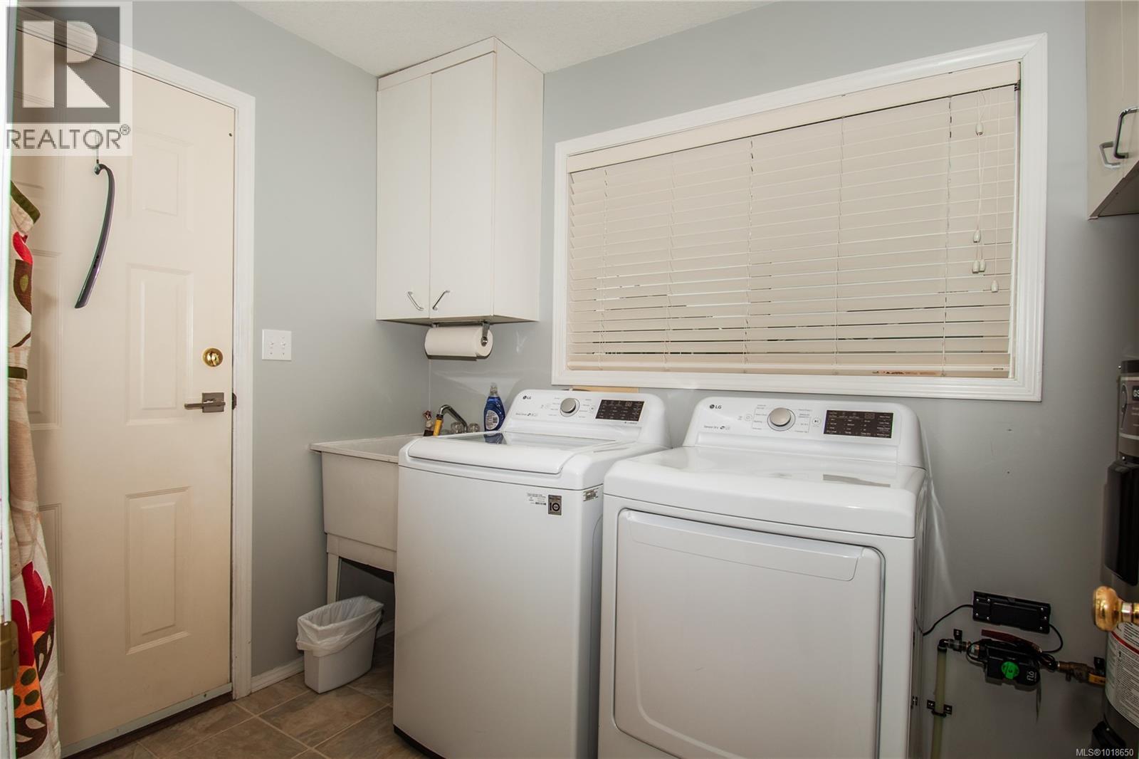 290 Renz Rd, Parksville