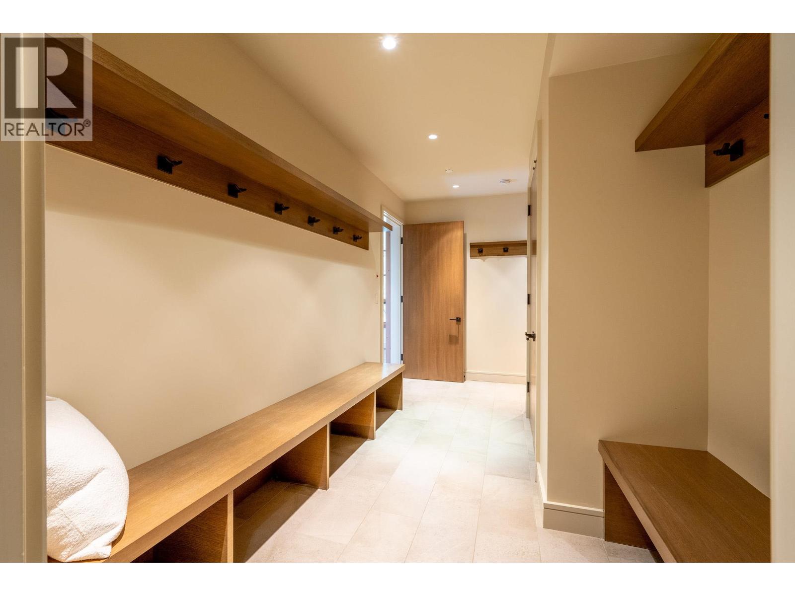 2963 HIGH POINT DRIVE, Whistler