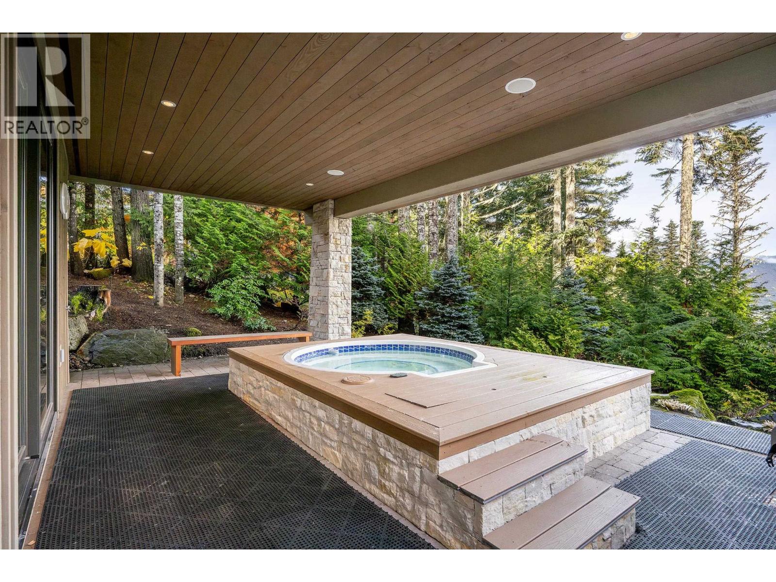 2963 HIGH POINT DRIVE, Whistler