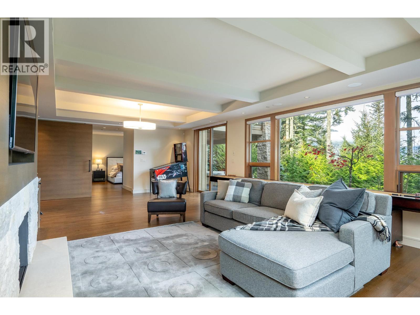 2963 HIGH POINT DRIVE, Whistler