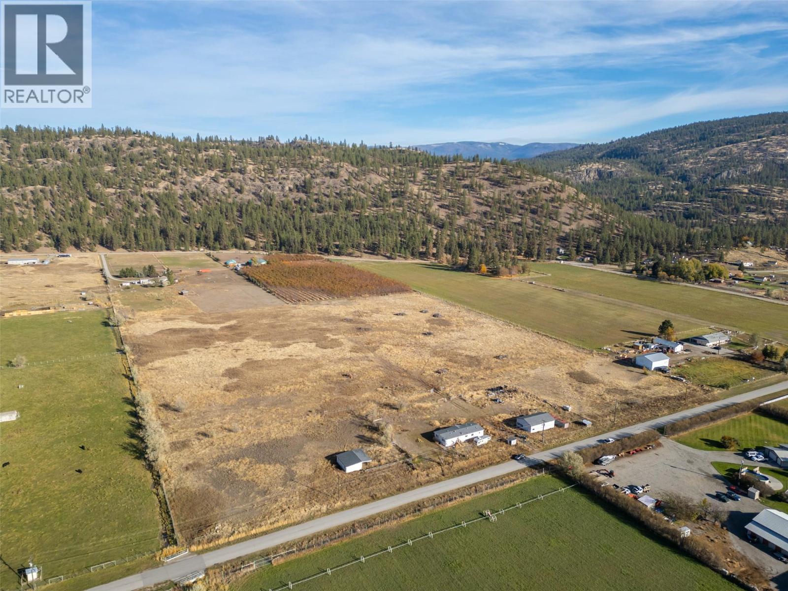  261 + 297 Jones Way Road, Oliver