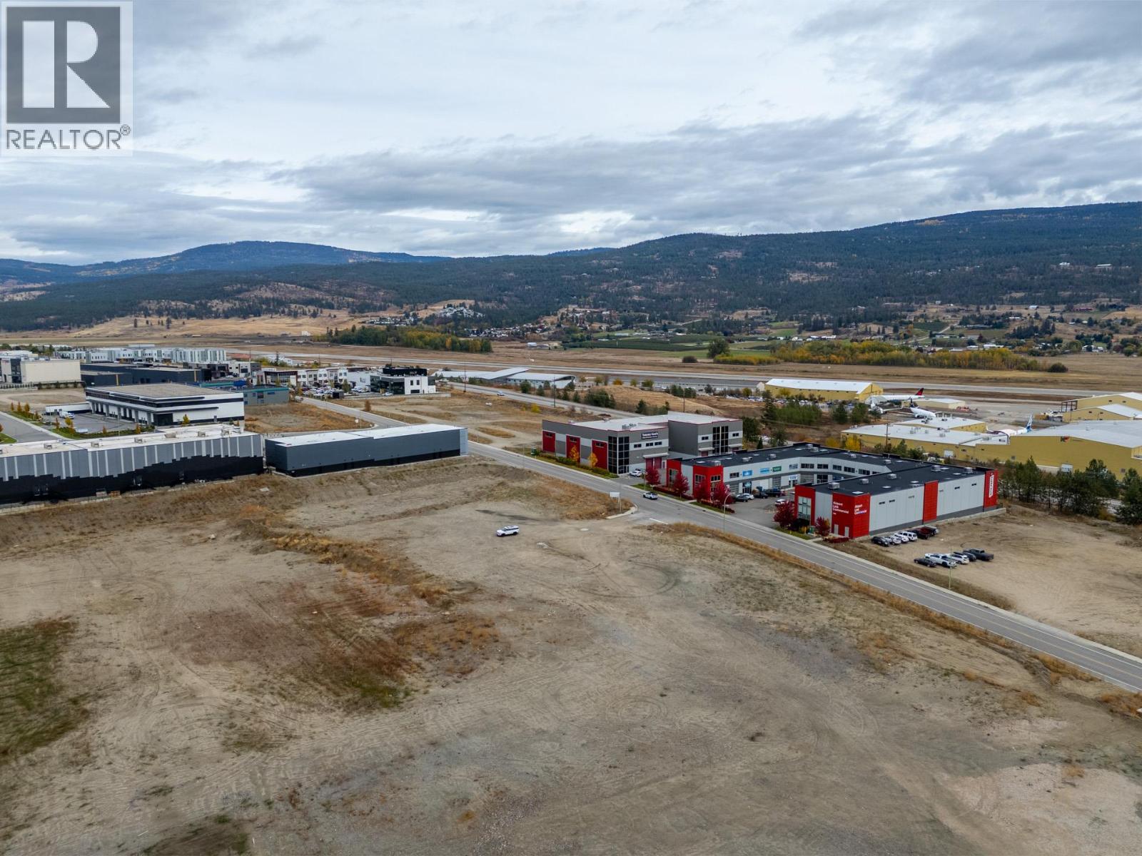  1965 Pier Mac Way, Kelowna