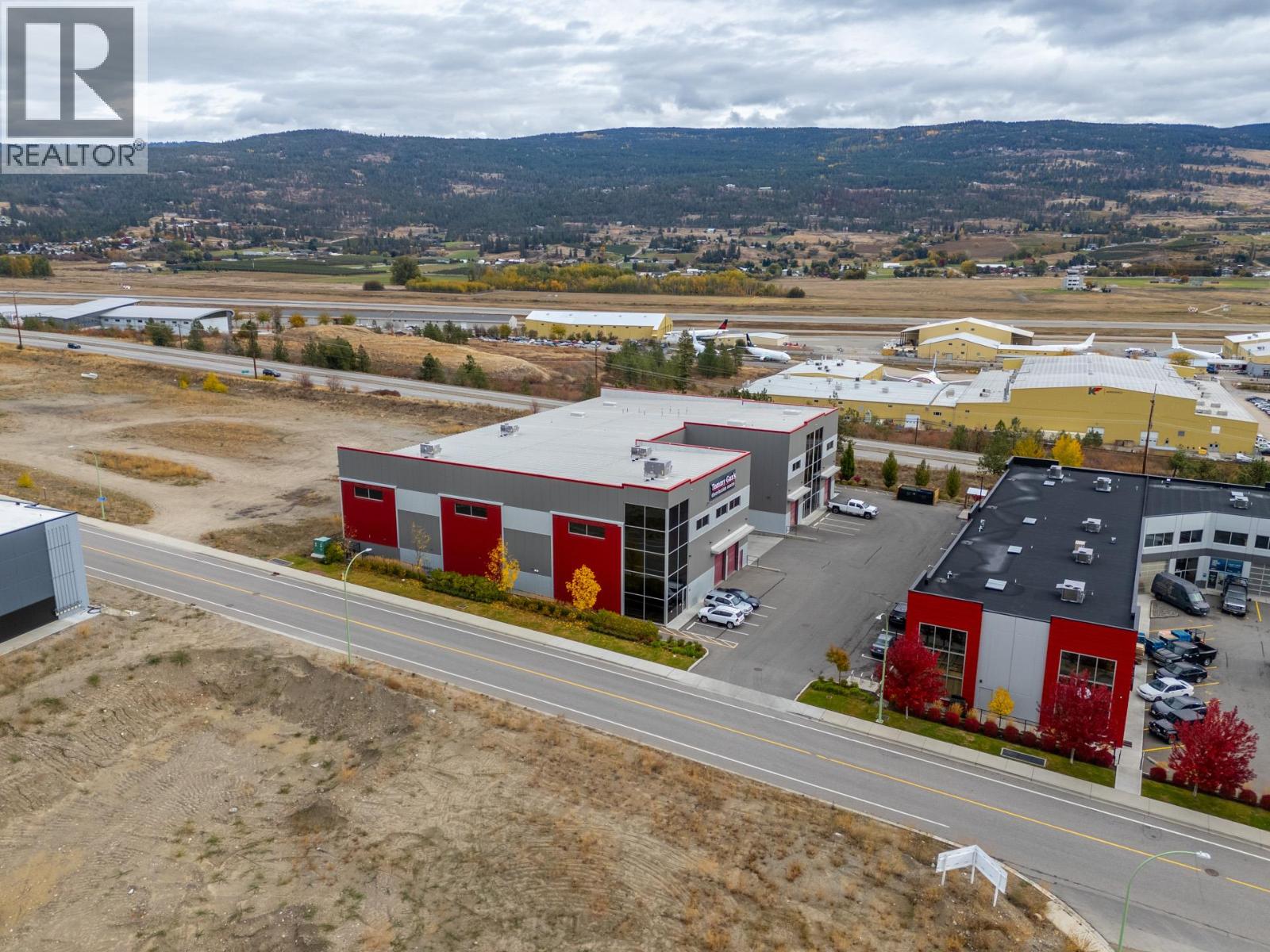  1965 Pier Mac Way, Kelowna