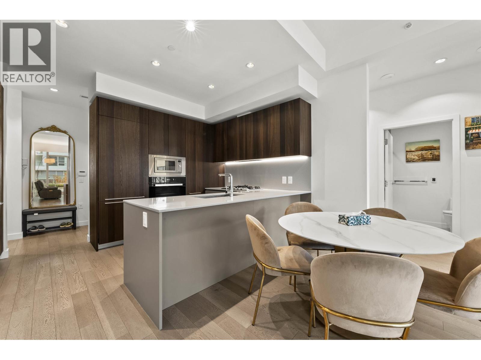 #203-6699 RIVER Road, Richmond