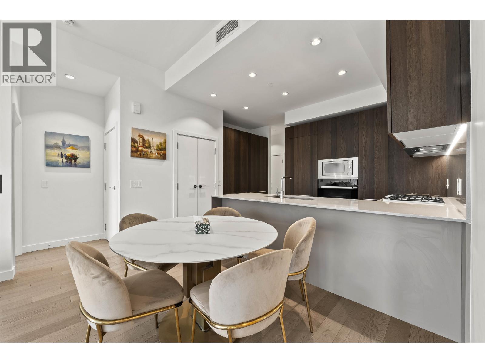 #203-6699 RIVER Road, Richmond