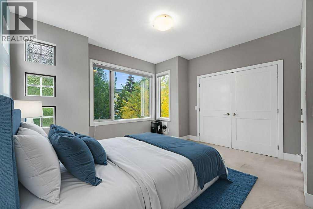 Single Family House for Sale in  B Street SW Bankview Calgary 