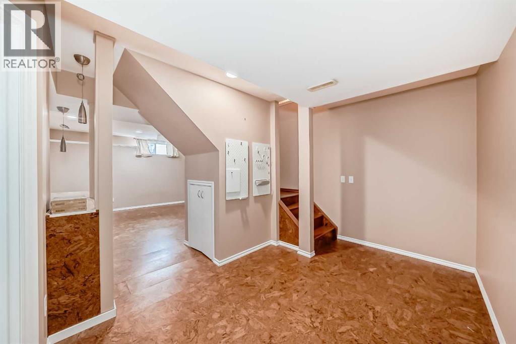 Single Family House for Sale in  Bridleridge Way SW Bridlewood Calgary 