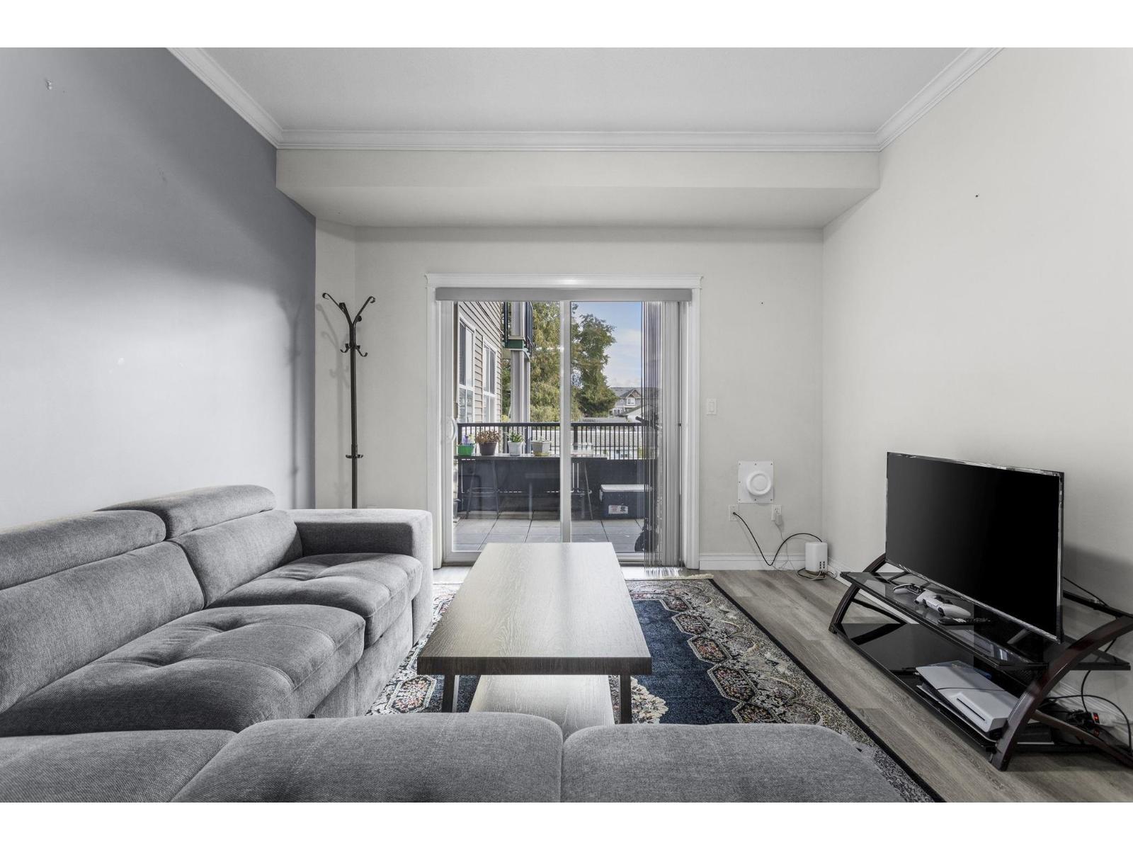 110 46053 CHILLIWACK CENTRAL ROAD, Chilliwack Proper South, Chilliwack