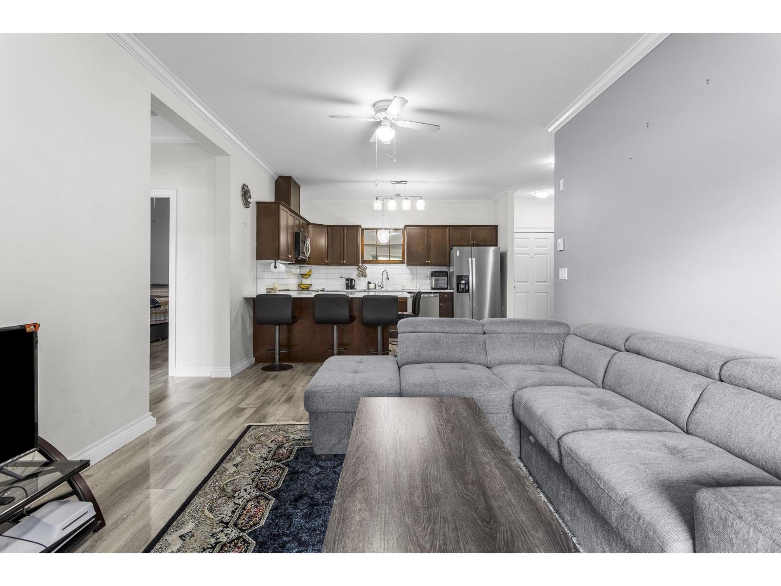 110 46053 CHILLIWACK CENTRAL ROAD, Chilliwack Proper South, Chilliwack