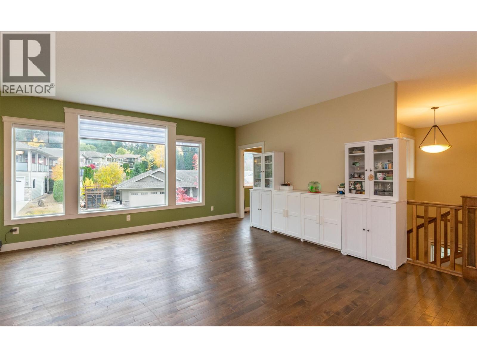 36 1581 20 Street Northeast, Salmon Arm