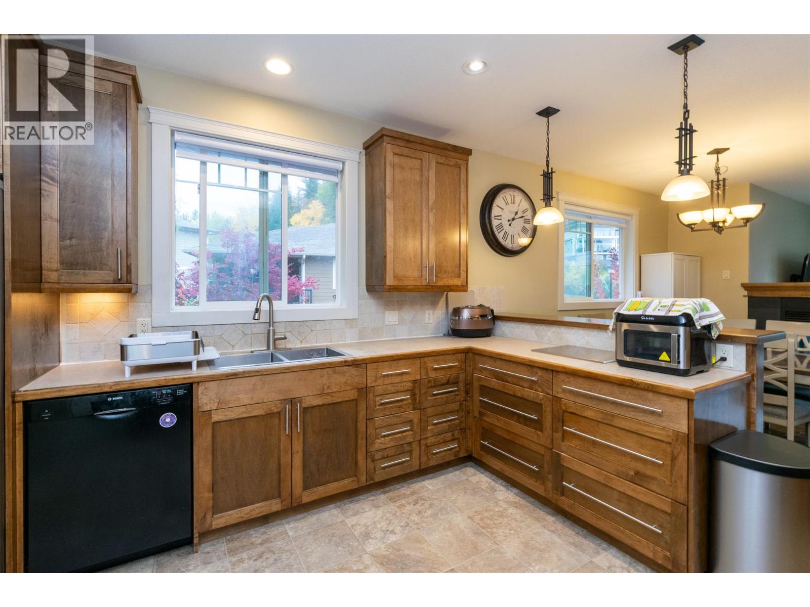 36 1581 20 Street Northeast, Salmon Arm