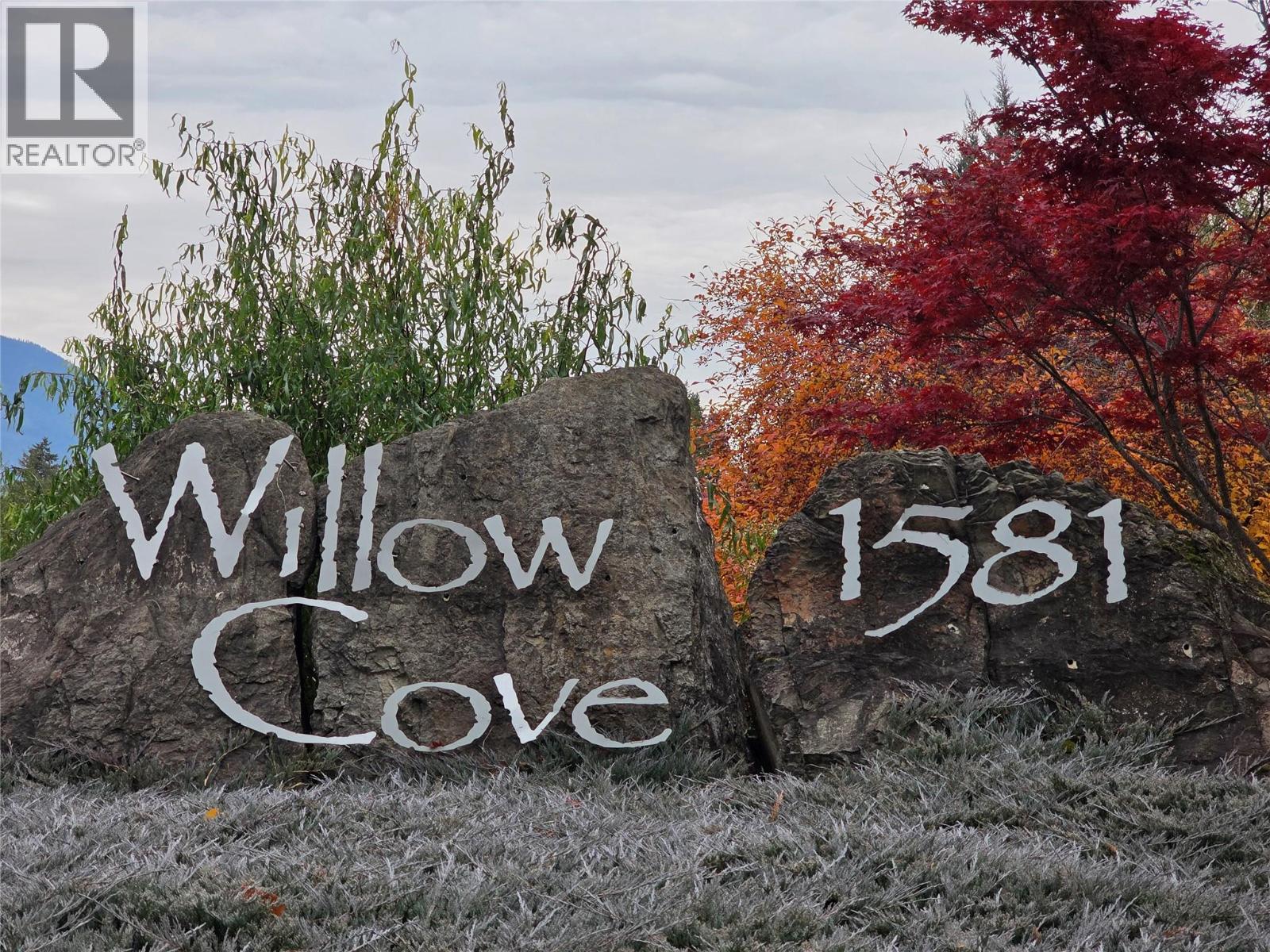 36 1581 20 Street Northeast, Salmon Arm