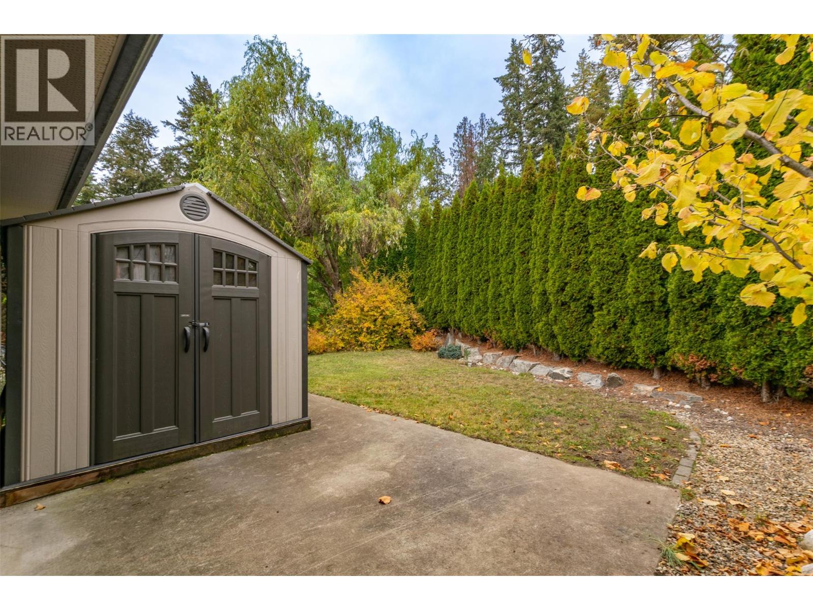 36 1581 20 Street Northeast, Salmon Arm