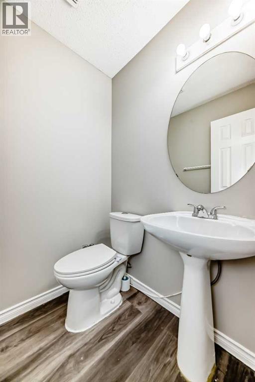 Single Family House for Sale in  Martin Crossing Manor NE Martindale Calgary 