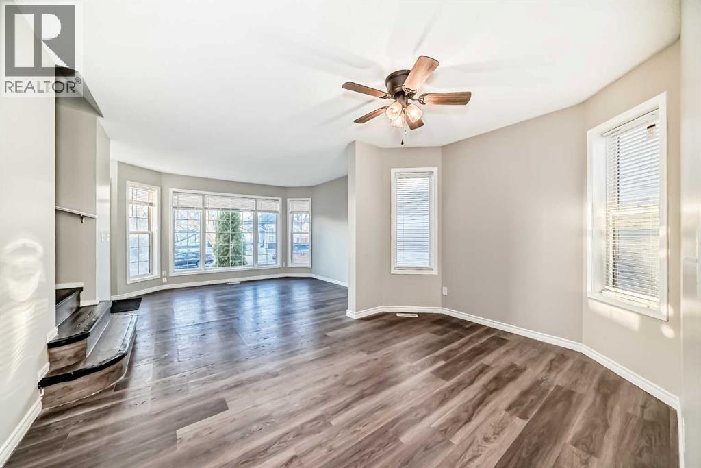 Single Family House for Sale in  Martin Crossing Manor NE Martindale Calgary 