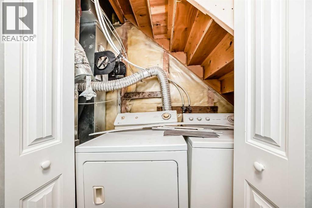 Single Family House for Sale in  Martin Crossing Manor NE Martindale Calgary 