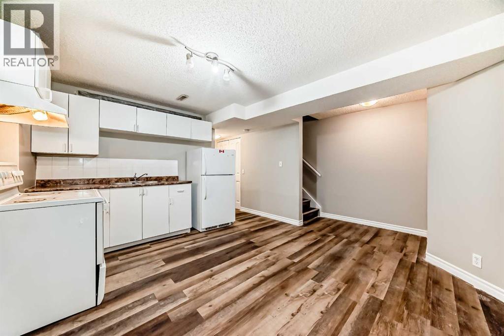 Single Family House for Sale in  Martin Crossing Manor NE Martindale Calgary 