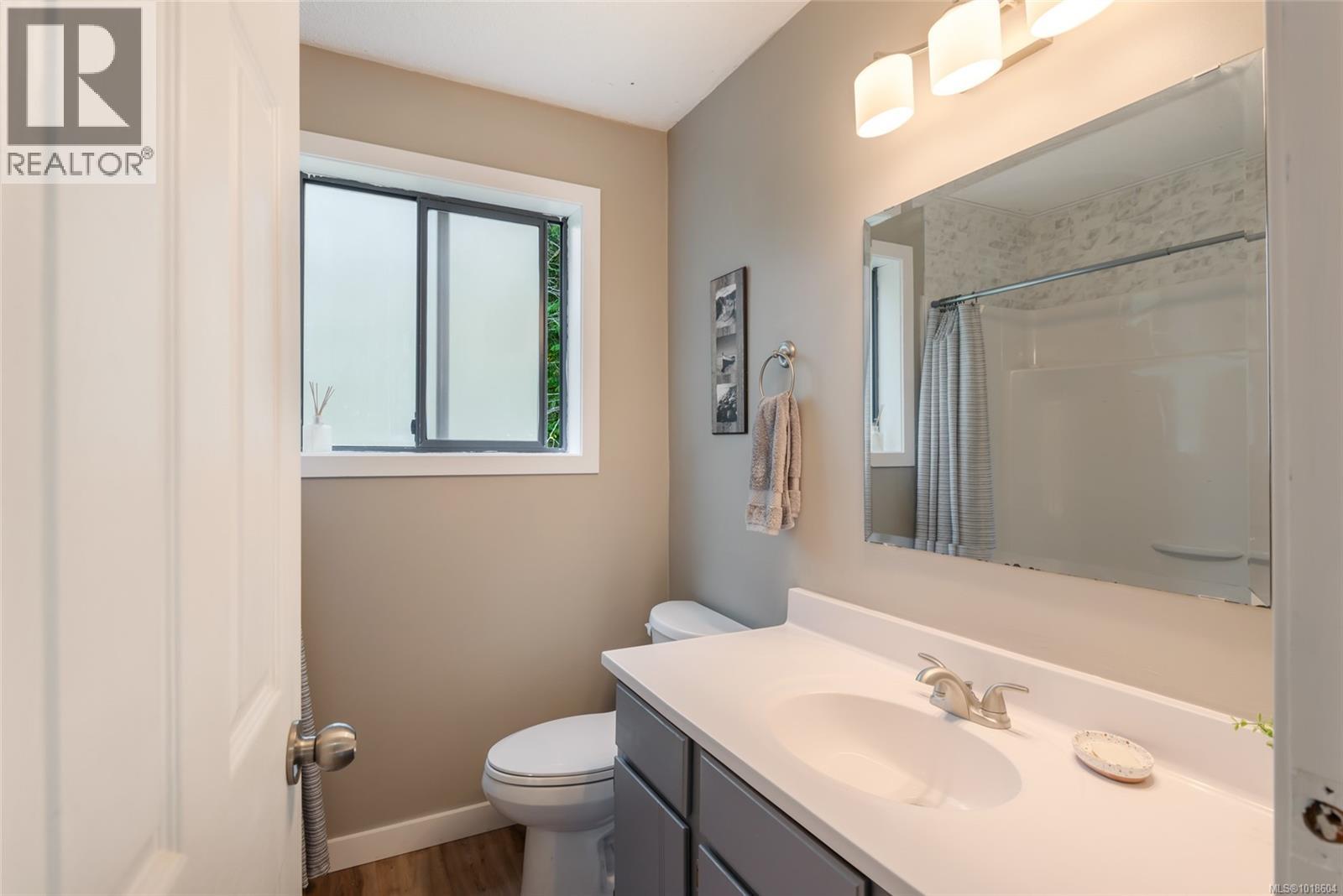 10550 Asher Rd, Port Alberni