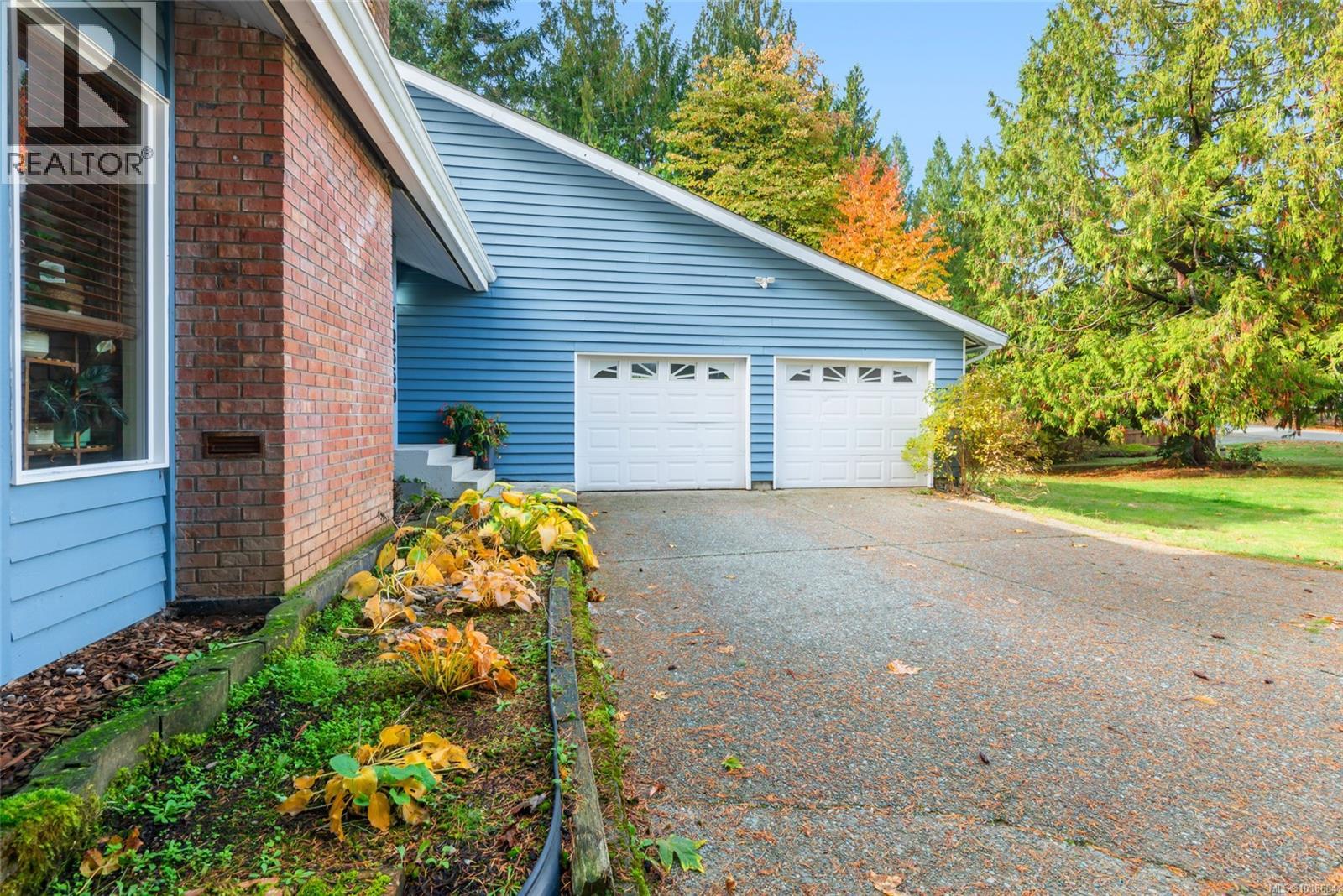 10550 Asher Rd, Port Alberni