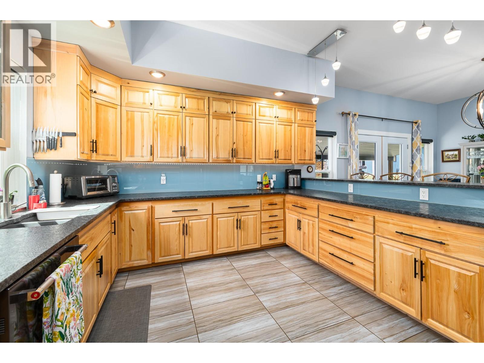 1087 Bear Brook Road, Creston