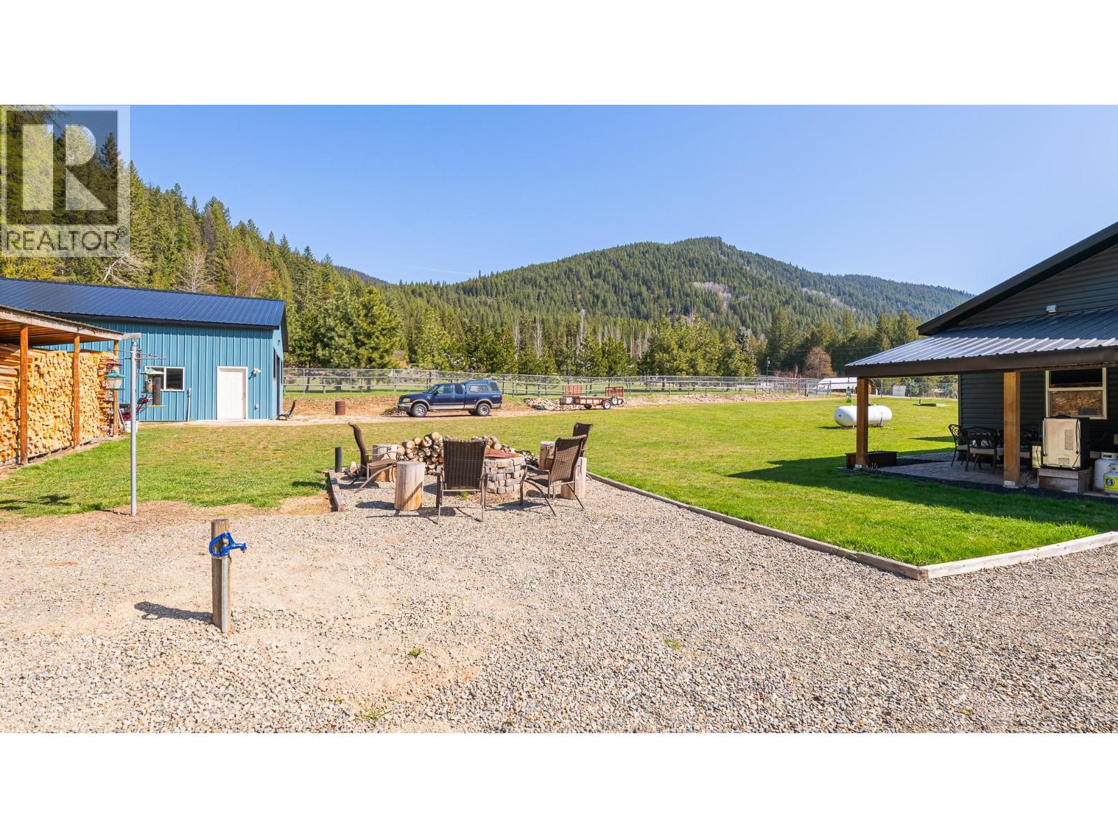 1087 Bear Brook Road, Creston