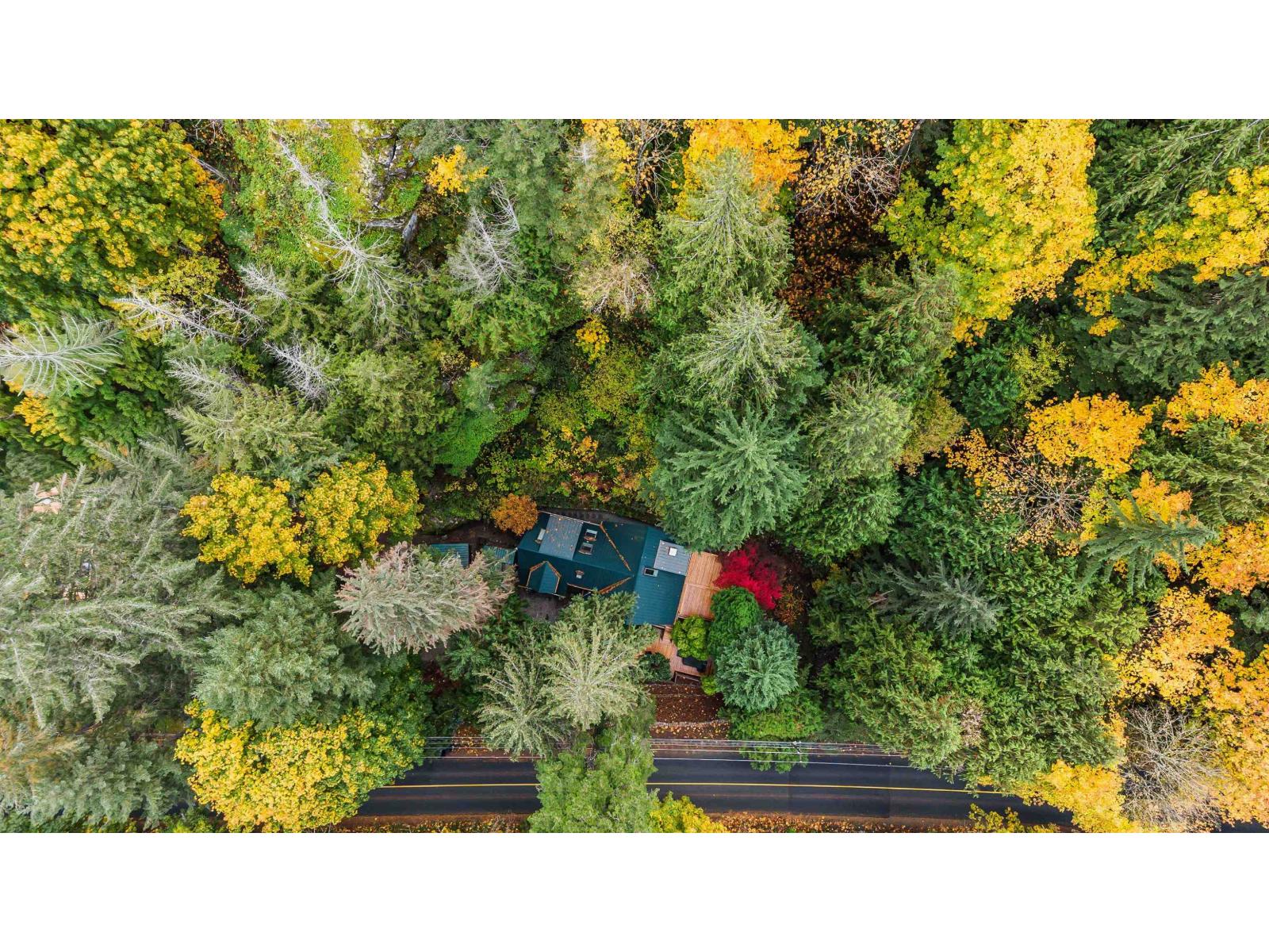 6326 ROCKWELL DRIVE, Harrison Lake, Harrison Hot Springs