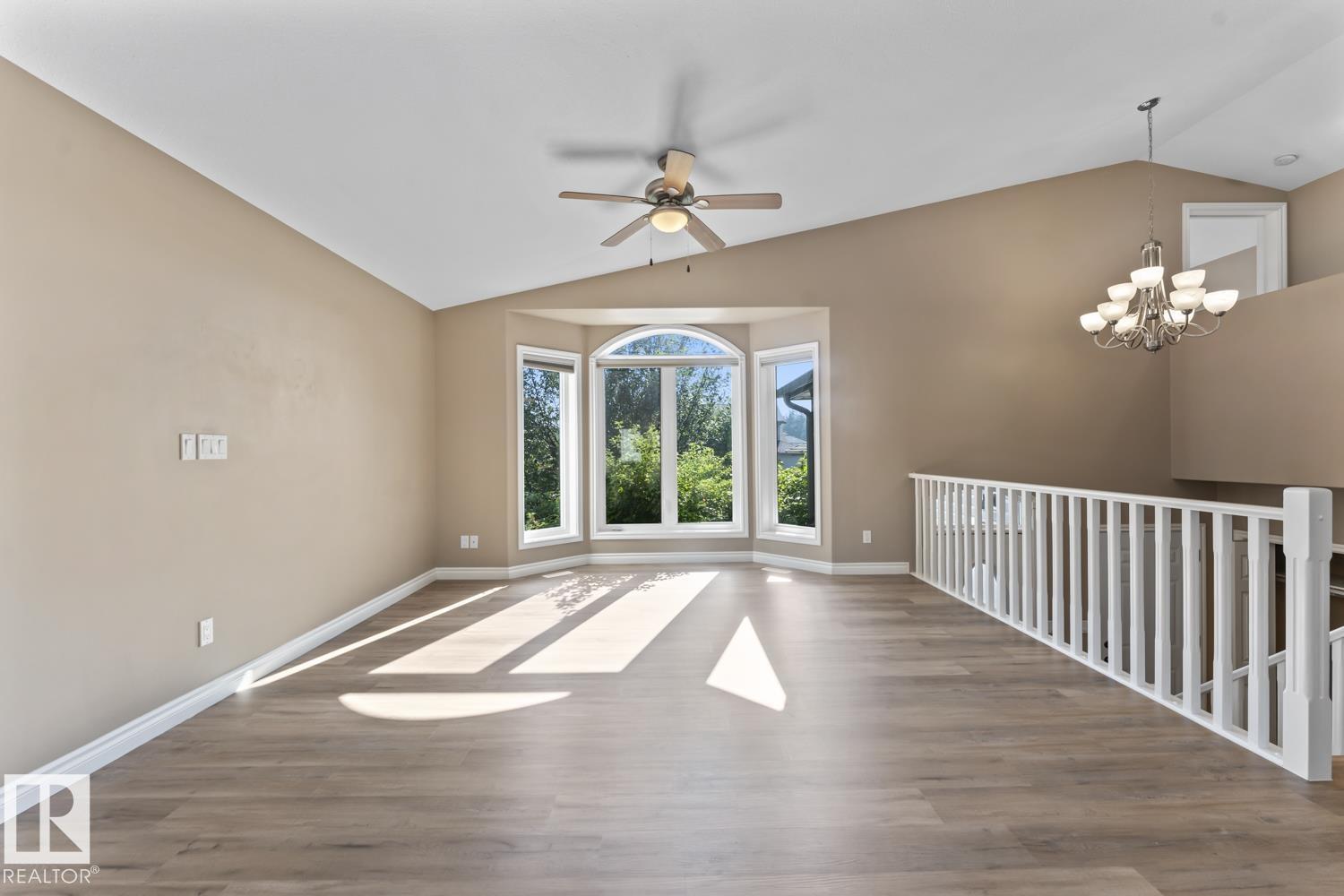 518 26 ST - Photo 5 of 41, Cold Lake, Alberta