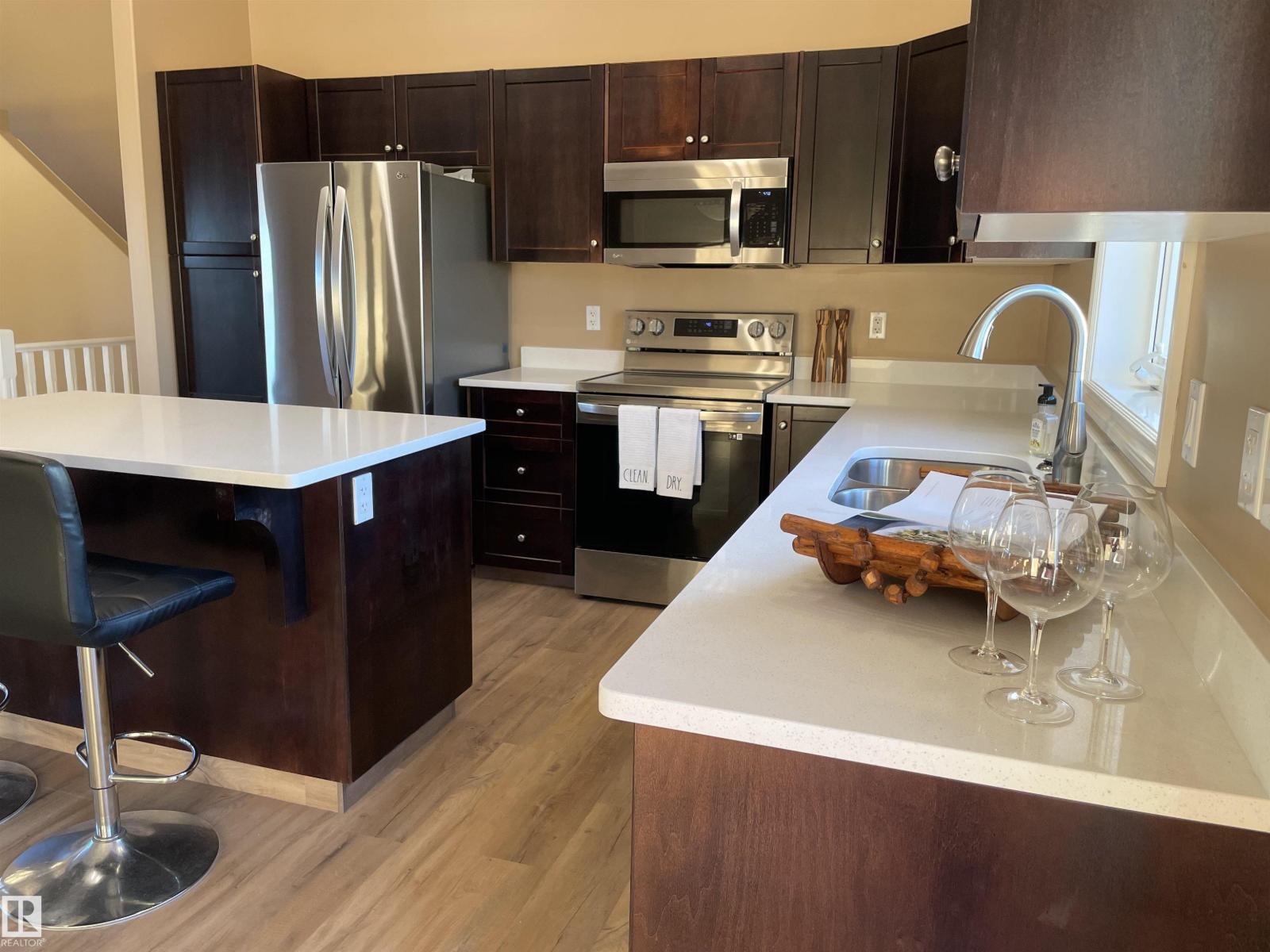 518 26 ST - Photo 2 of 41, Cold Lake, Alberta