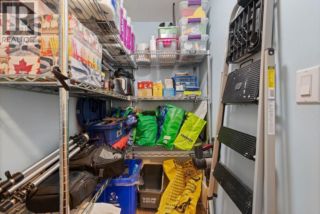 #220-5800 ANDREWS Road, Richmond