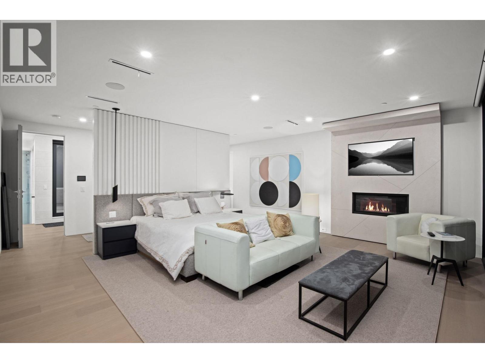 1027 MILLSTREAM ROAD, West Vancouver