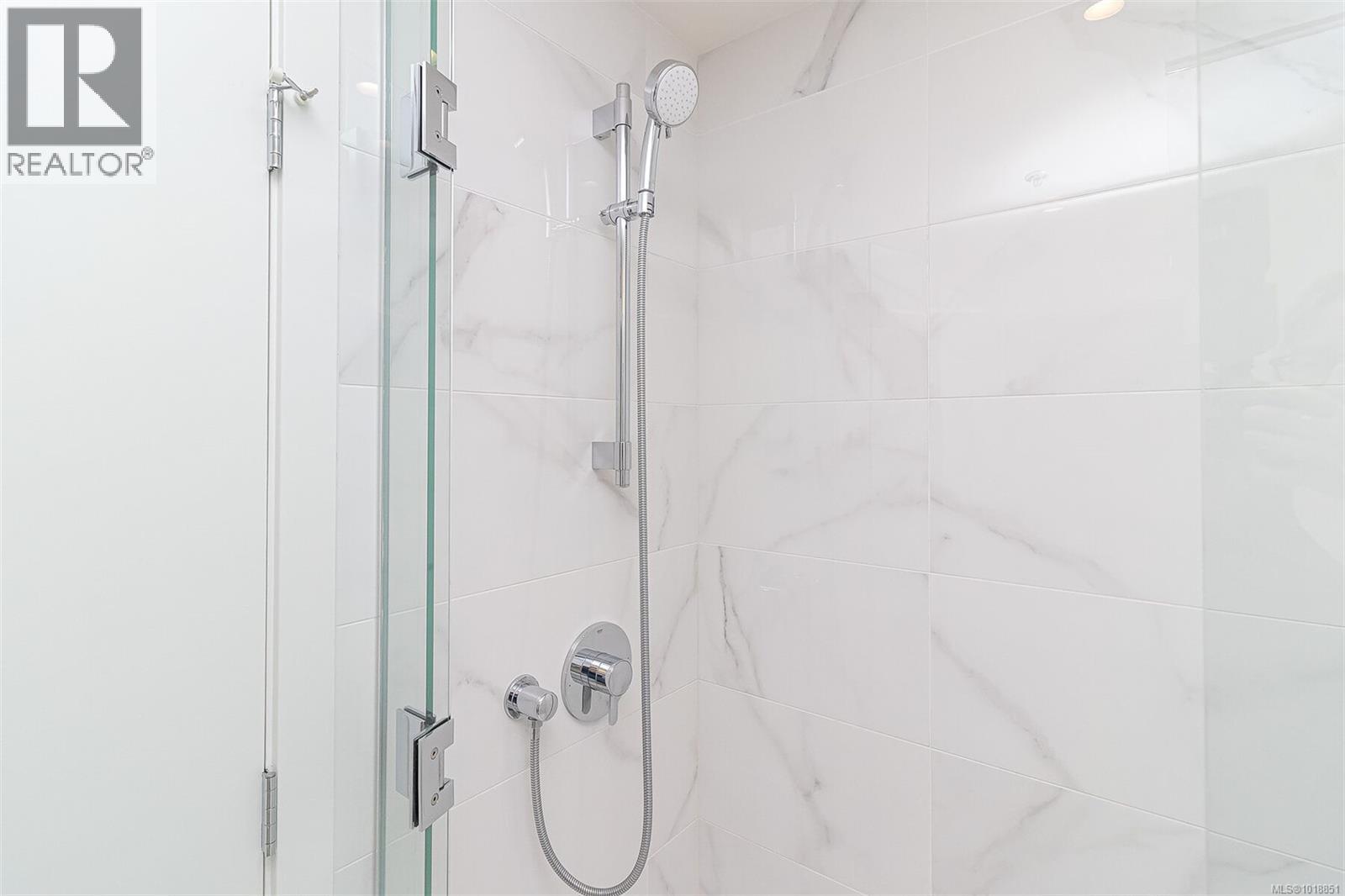 #410 530 MICHIGAN ST - 13