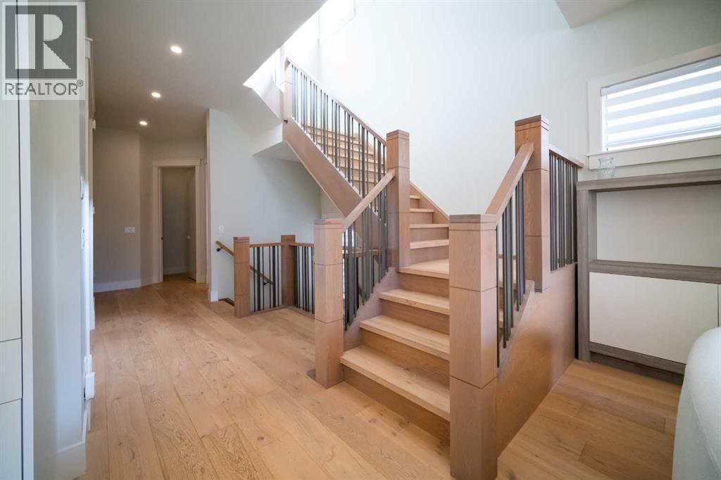 Single Family House for Sale in   Avenue NE Winston Heights/Mountview Calgary 