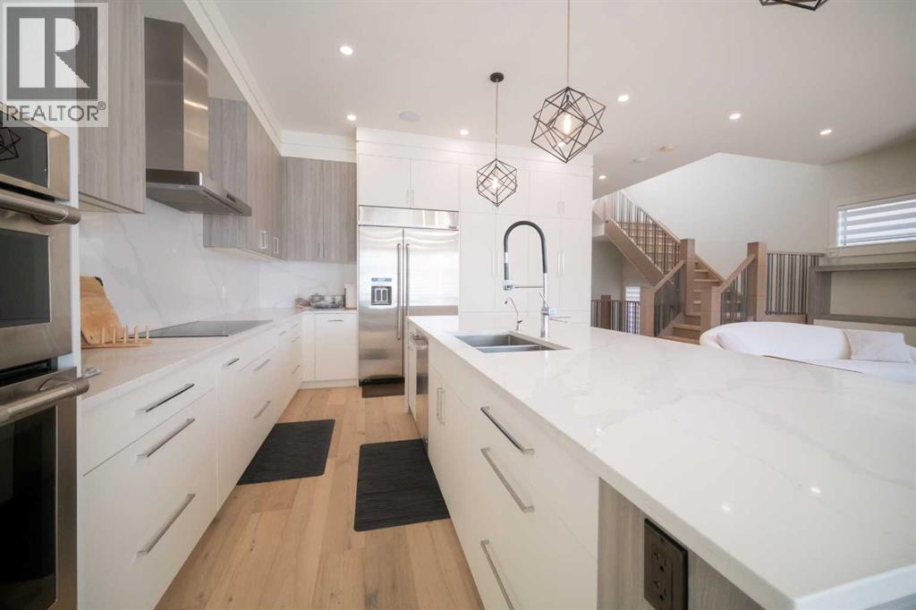 Single Family House for Sale in   Avenue NE Winston Heights/Mountview Calgary 