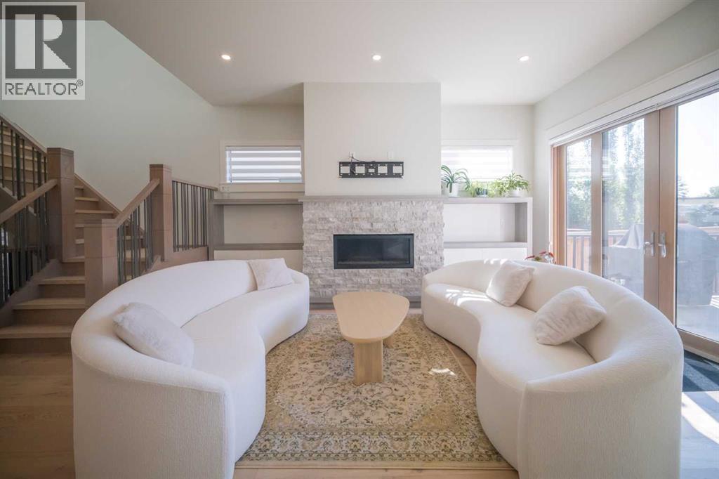 Single Family House for Sale in   Avenue NE Winston Heights/Mountview Calgary 