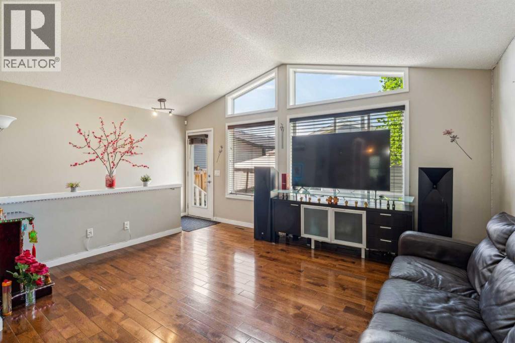 Single Family House Bungalow for Sale in  Auburn Bay View SE Auburn Bay Calgary 