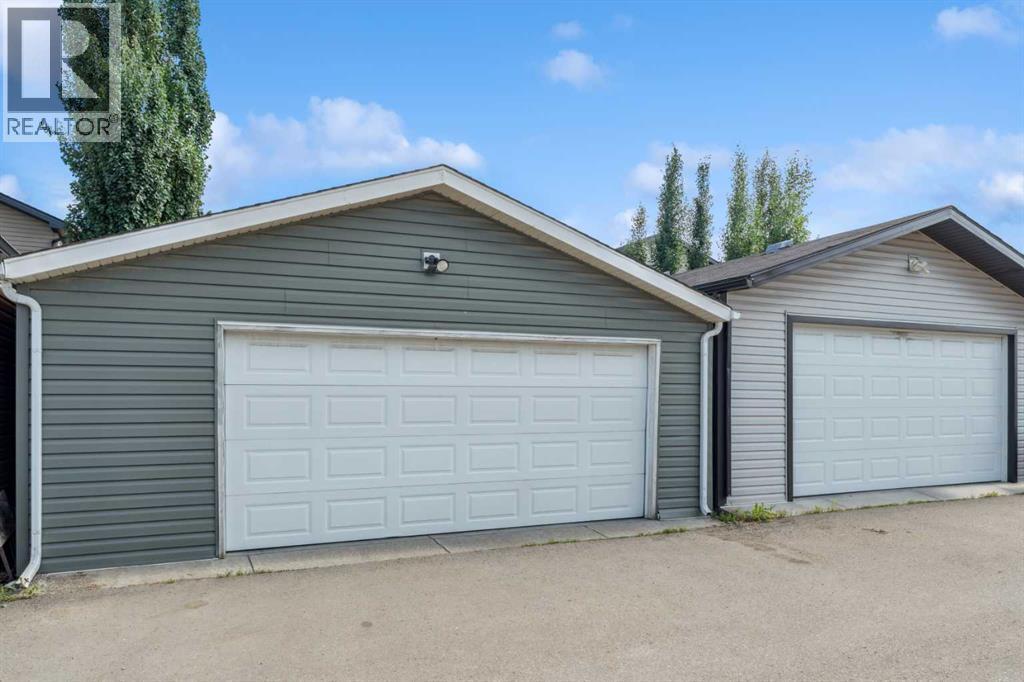 Single Family House Bungalow for Sale in  Auburn Bay View SE Auburn Bay Calgary 