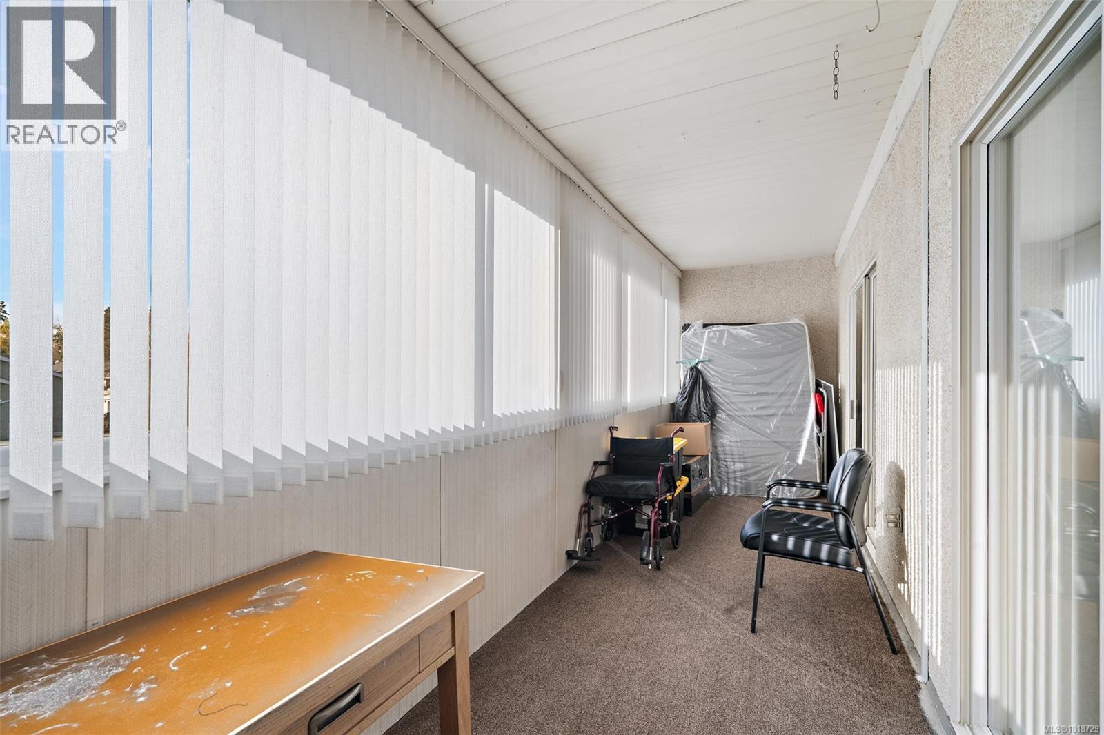 206 2050 White Birch Road, Sidney