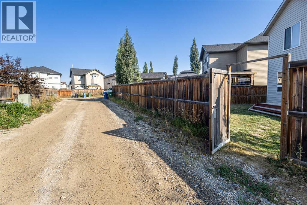 Single Family House for Sale in  covepark Rise NE Coventry Hills Calgary 