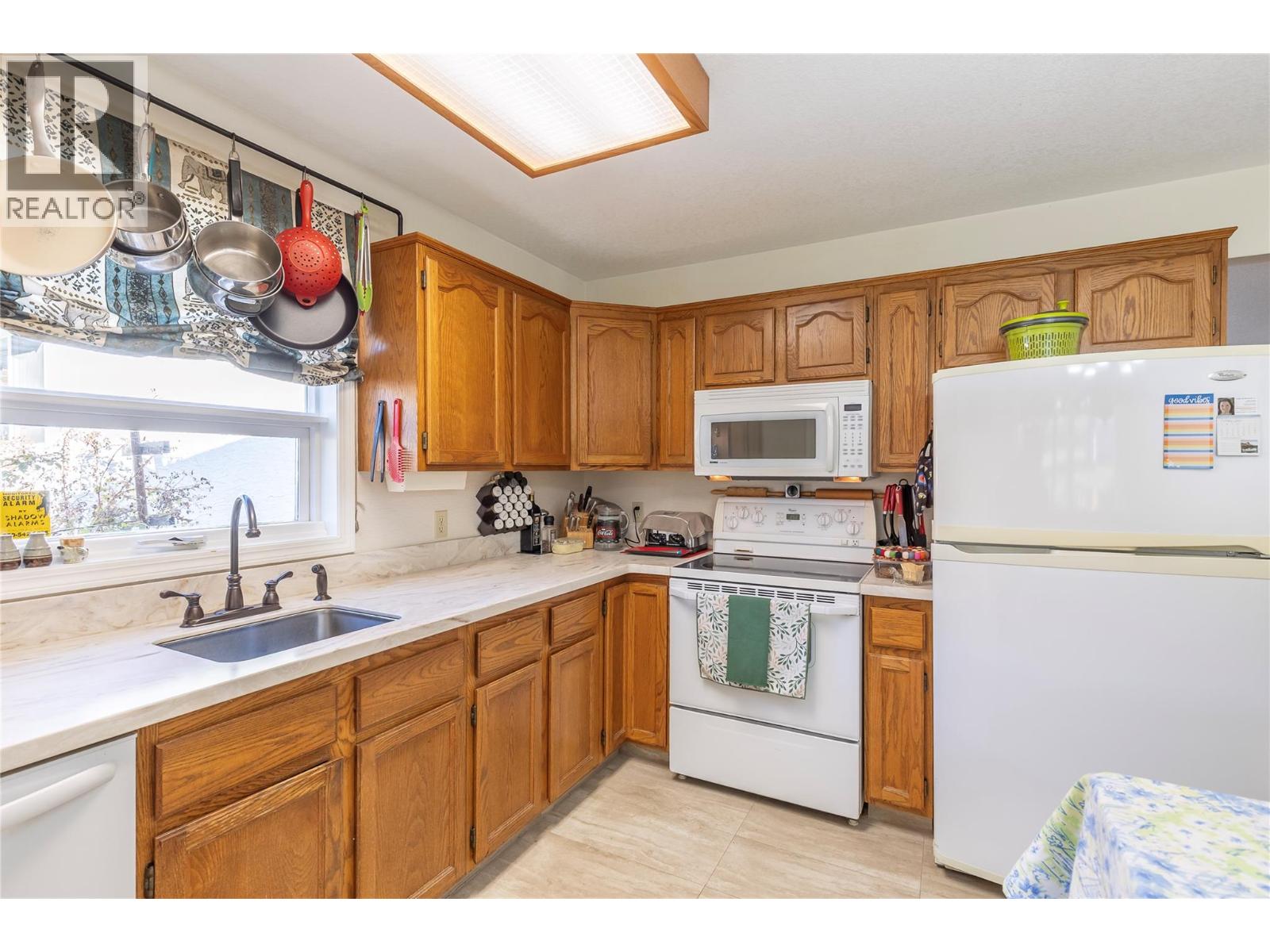  5632 Allenby Crescent, Vernon