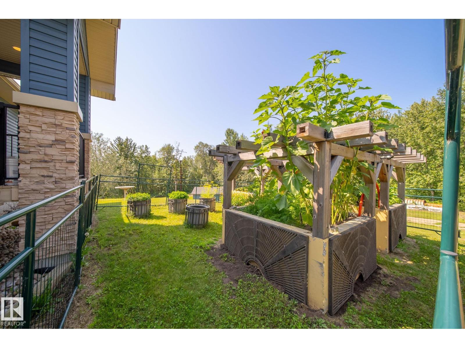 4518 LAKESHORE RD, Rural Parkland County