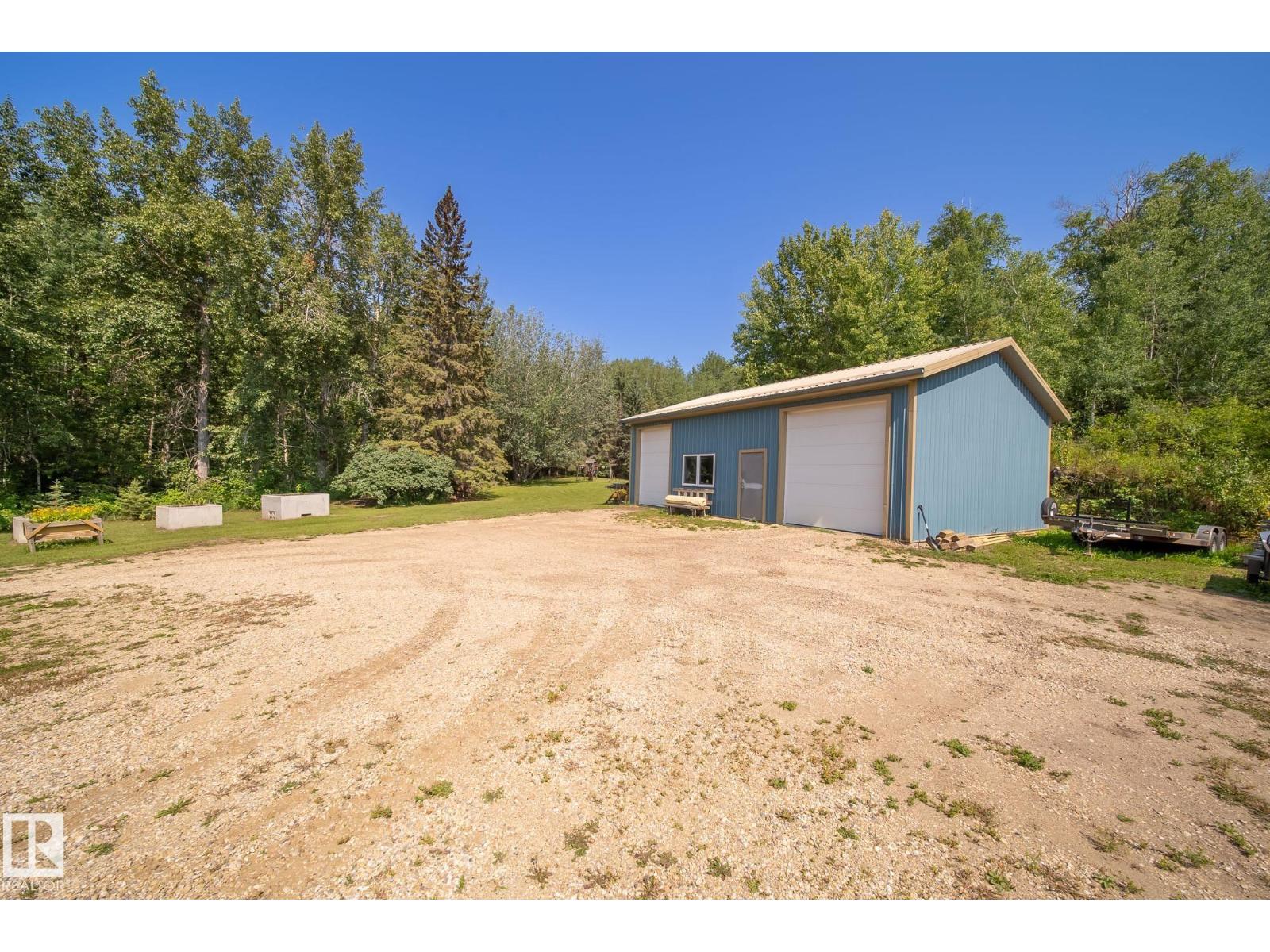 4518 LAKESHORE RD, Rural Parkland County