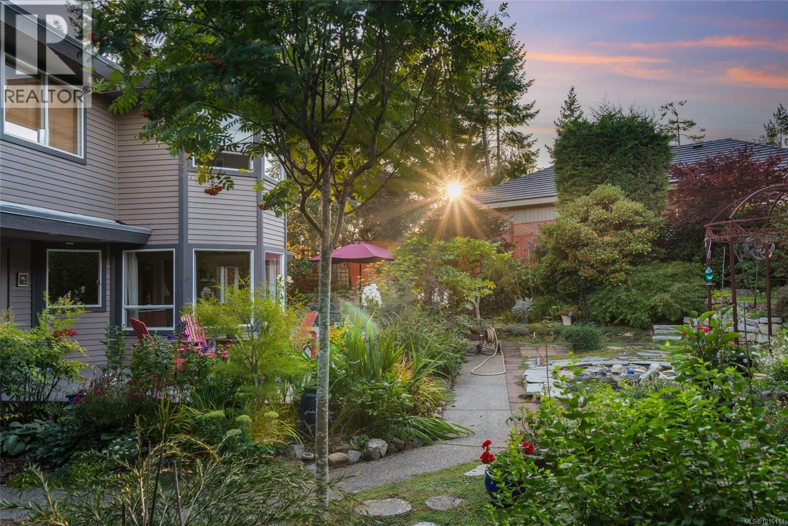 3383 Rockhampton Rd, Nanoose Bay